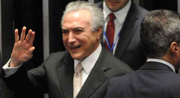 Temer afirmou ainda que a reforma trabalhista é mais facilmente 'aprovável' do que uma emenda constitucional, pois precisa apenas de maioria simples na Câmara e no Senado para ser aprovada