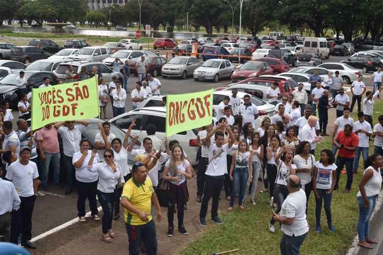 Grupo favorável aos distritais argumentava que o processo é ilegal