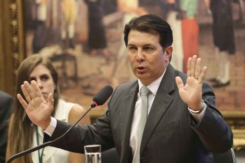 Arthur Maia quer ouvir parlamentares antes de apresentar o relatório