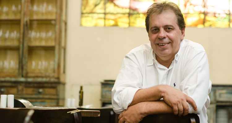 Jorge Ferreira, empresário que sempre apoiou artistas locais