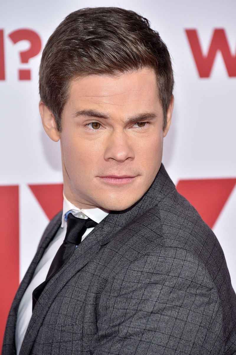 Adam DeVine irá comandar o show