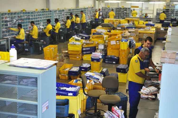 Correios irá aderir a greve geral na sexta-feira (26/4)