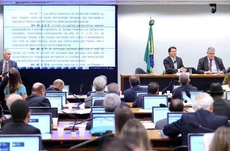 Comissão especial que discute a reforma da Previdência na Câmara