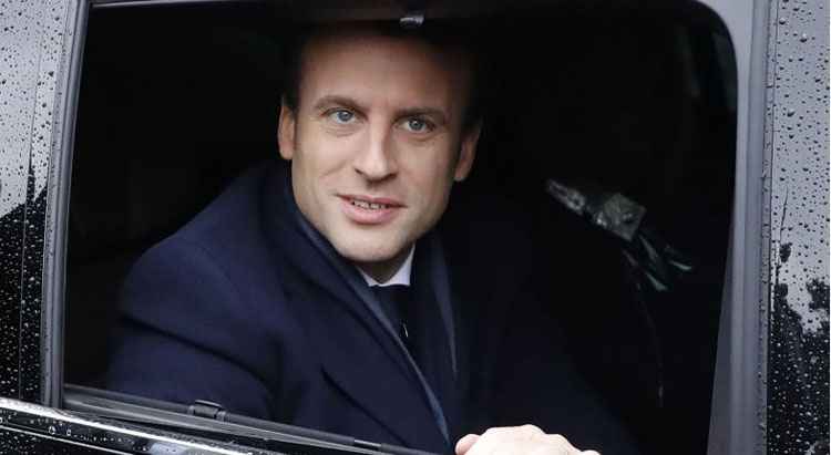 O centrista Emmanuel Macron, ex-ministro de François Hollande e dissidente socialista, causou terremoto na esquerda e na direita clássicas