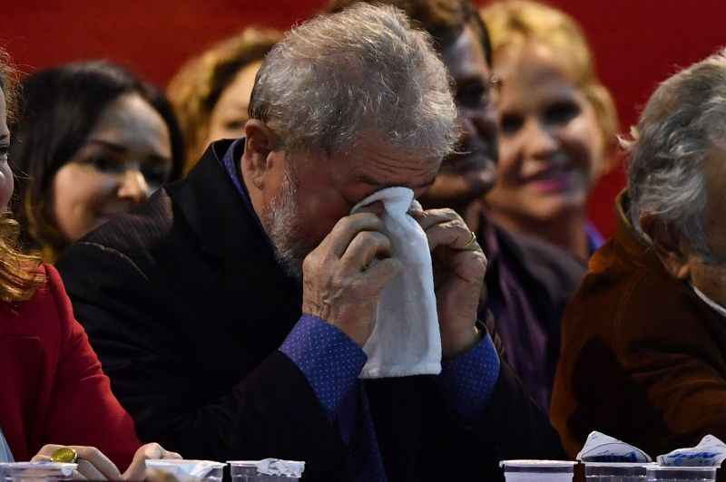 A defesa de Lula recorreu ao STJ apresentando após o Tribunal Regional Federal da 4ª Região (TRF4) ter negado um habeas corpus pedido pela defesa do ex-presidente para que a audiência fosse adiada