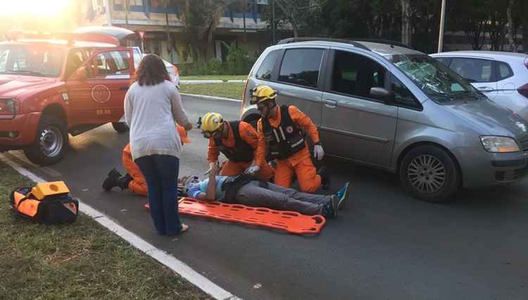 Outra atropelamento, na SQN 212, deixou o pedestre ferido