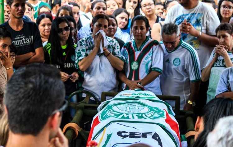 Lucas era torcedor do Palmeiras e foi homenageado pela torcida organizada do time