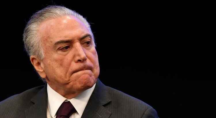 Segundo fontes do Planalto, o grupo e outros auxiliares do presidente, está discutindo os desdobramentos da delação de Joesley Batista e avaliando a possibilidade de um pronunciamento de Temer