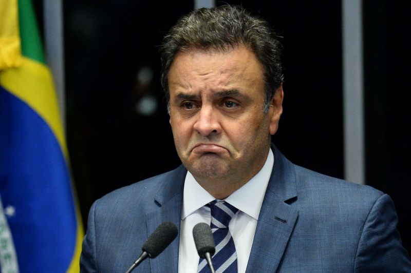 Senador Aécio Neves (PSDB-MG)