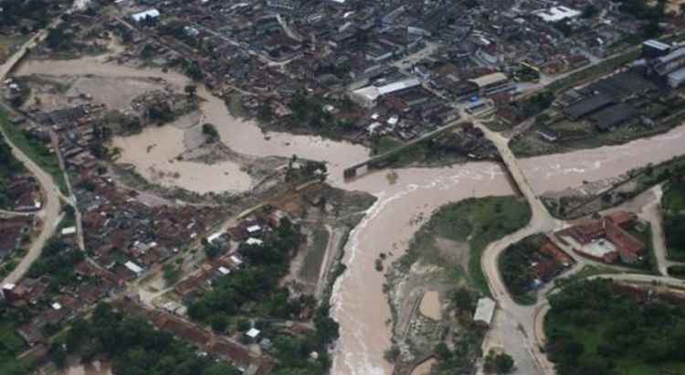 Chuva já atinge 27 municípios pernambucanos