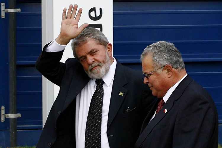 Presidente da República, Luiz Inácio Lula da Silva, com o empresário Emílio Odebrecht durante inauguração da unidade Braskem Petroquímica.