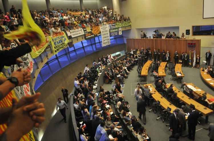 Manifestantes se reuniram na galeria da Câmara Legislativa para acompanhar a votação