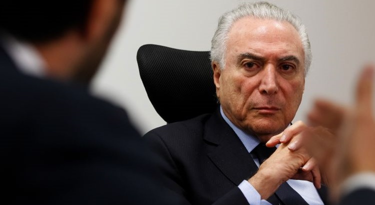 Pelo regimento da Câmara, o primeiro secretário da mesa, Fernando Giacobo (PR-PR) notificará Temer sobre a chegada da denúncia