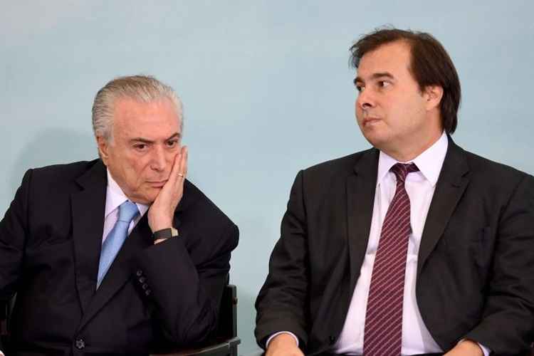 O presidente da Câmara fez questão de relatar à presidente do STF o rito que adotará no julgamento da denúncia contra Temer, reconhecendo que há o risco de 