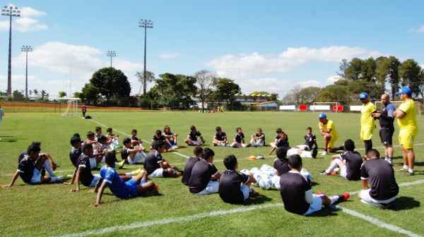 Além de aprimorar técnicas do esporte, experiência fortalece o desenvolvimento de valores, posturas e atitudes para a vida toda