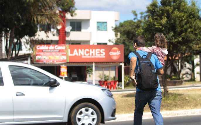 As estradas, seis vias distritais e duas rodovias federais, são consideradas as mais perigosas para motoristas e pedestres