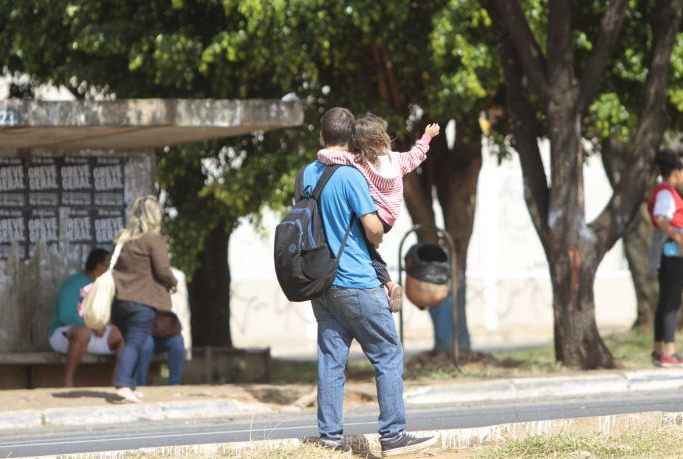 As estradas, seis vias distritais e duas rodovias federais, são consideradas as mais perigosas para motoristas e pedestres