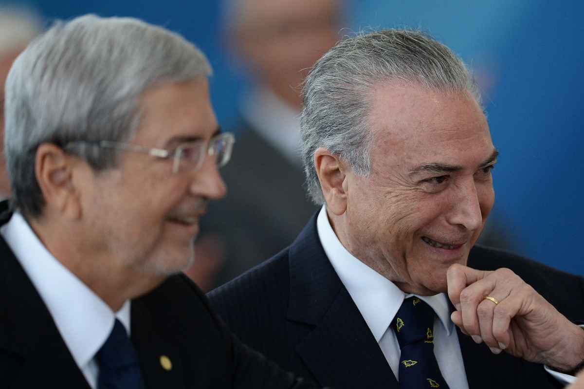 Antônio Imbassahy e Michel Temer em evento público (3/2)