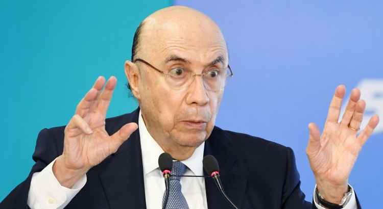 Meirelles descartou a fixação de metas que fiquem entre R$ 165 bilhões e R$ 170 bilhões de déficit e negou que tenha havido novos adiamentos do anúncio