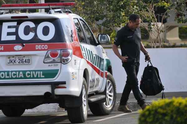 O desmembramento da quadrilha em dissidências está na mira da polícia, que investiga o surgimento de novos núcleos. Interessados na aprovação pagavam R$ 10 mil só de entrada