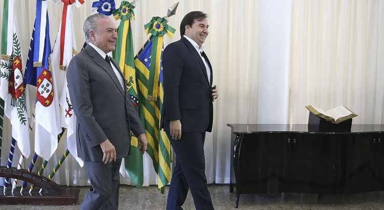 Maia: plenário continuará trabalhando mesmo com nova denúncia contra Temer