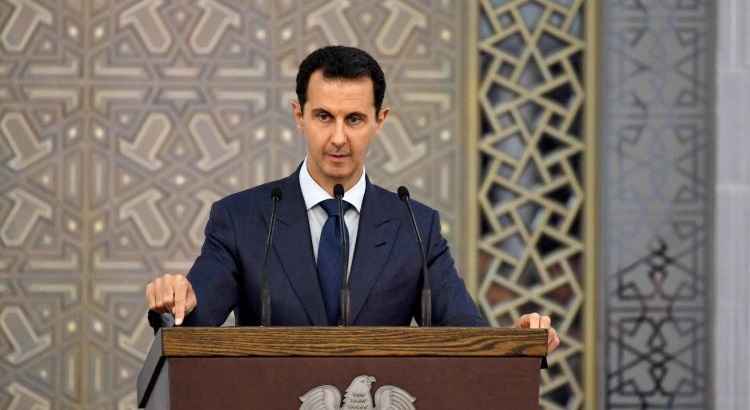 Presidente da Síria, Bashar al-Assad, faz rara aparição fora de Damasco