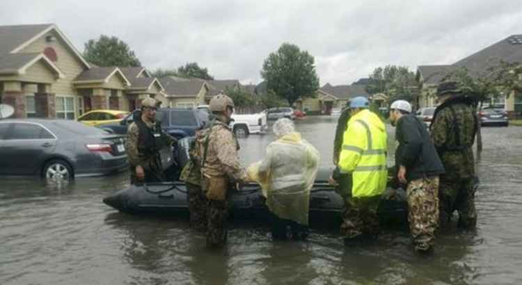 O furacão Harvey deixou 60 mortos e milhares de desabrigado no sul do Texas e na Louisiana