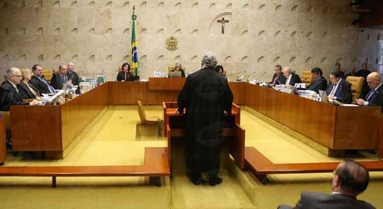 A conclusão do julgamento é aguardada para hoje, com os votos finais dos ministros Marco Aurélio Mello, Celso de Mello e Cármen Lúcia