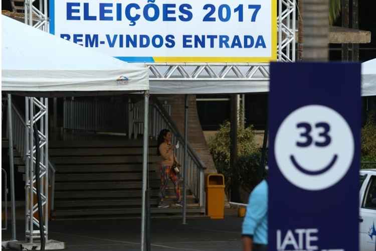 As eleições tiveram início por volta das 9h e só devem terminar por volta das 20h. A expectativa é que quase dois mil associados compareceram às urnas