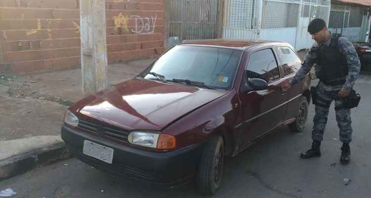 Três carros roubados foram encontrados em Samambaia, no domingo