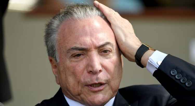 De acordo com fontes, Temer teve uma hiperplasia na próstata e não conseguia urinar