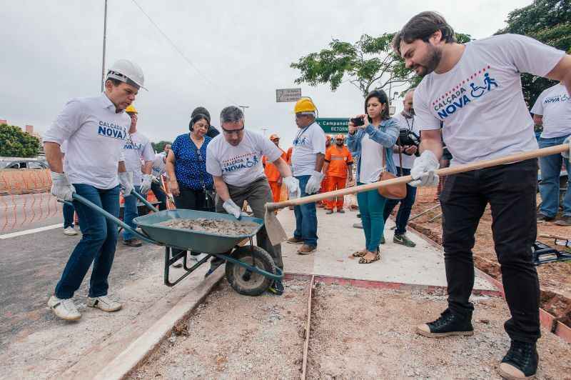 Partidos começam a defender alianças para combater tendências radicais