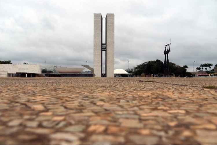 sexta-feira será marcada por tempo nublado no Distrito Federal