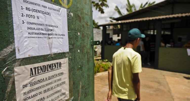 Alistamento na Junta Militar da Ceilândia.