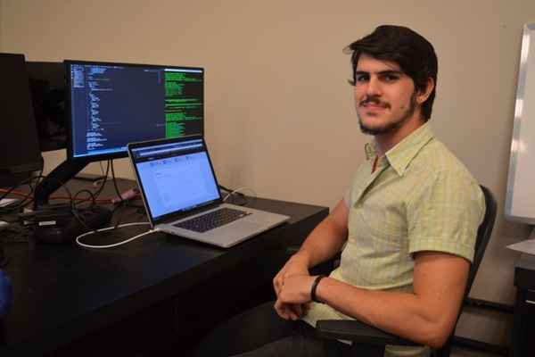 Hugo Honda, estudante de ciências da computação da UnB