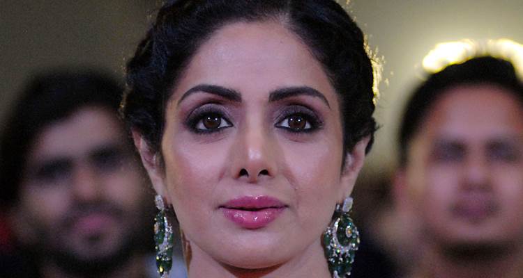 Morre a estrela de Bollywood Sridevi Kapoor