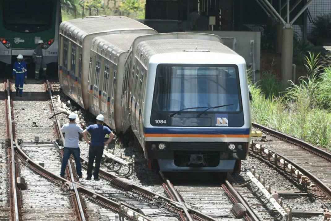 Após problema no Metrô, DER e Detran liberam faixas exclusivas até as 23h59