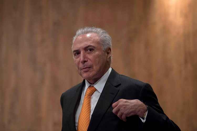 Temer comemorou a abertura de 2,5 mil empregos em Goiana, em Pernambuco, pela Fiat Chrysler e disse que este número aparecerá no Caged de março.