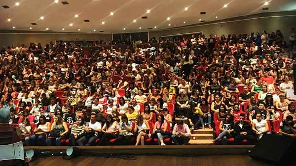 Evento é o único no estado de Goiás e um dos poucos do Brasil a abordar o tema. Durante três dias, professores da rede pública de ensino e outros interessados participaram de oficinas com escritores e aprender mais sobre o mundo dos livros infantis