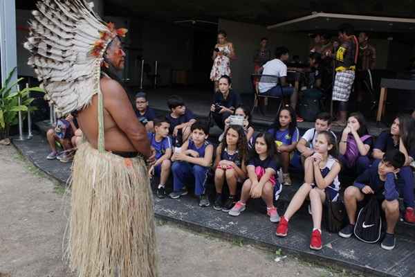 Foi uma verdadeira aula de história e cultura sobre diversas etnias indígenas