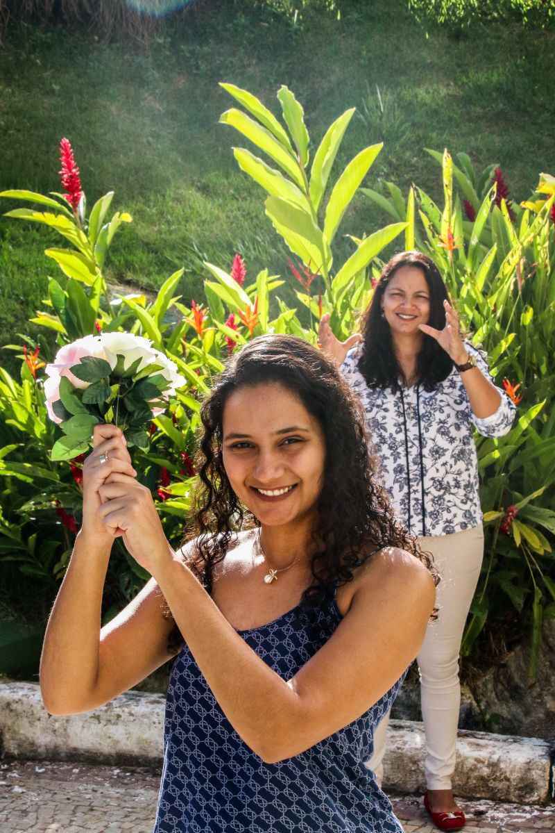 Lúcia Farias vive um misto de alegria e apreensão com o casamento da filha Ana Paula, marcado para daqui a dois meses