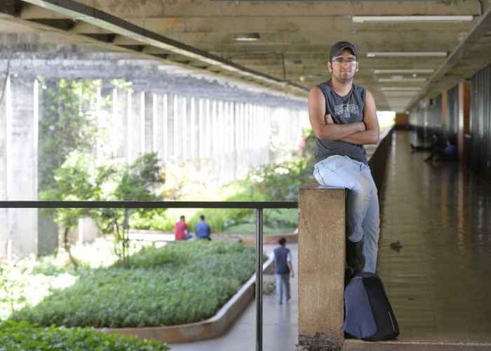 Para o estudante Robson Reis, o discurso polarizado prejudica um debate de alto nível, focado em soluções e não em ideologias