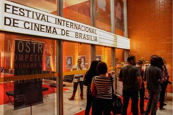 Este ano, o festival exibirá os filmes no Cine Brasília, no Cine Cultura Liberty Mall e no Teatro da Praça de Taguatinga