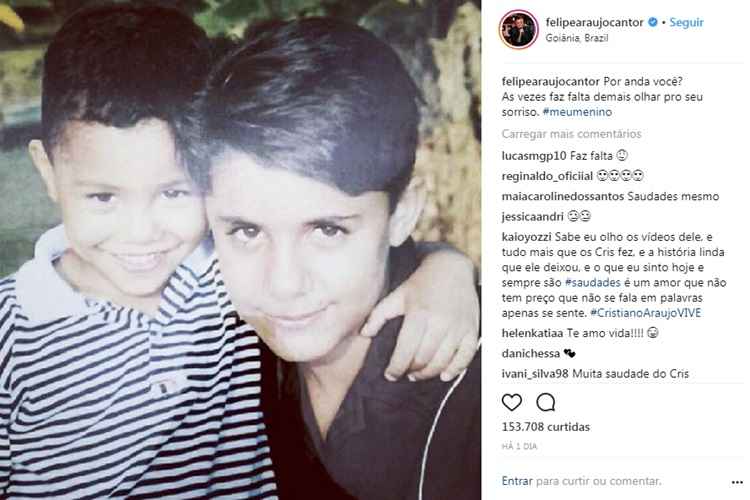 Captura de tela do Instagram do cantor Felipe Araújo, em foto onde ele aparece ao lado do irmão, Cristiano