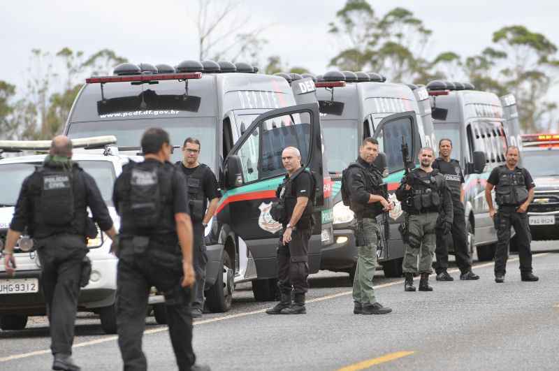 Com a decisão da Justiça, aproximadamente 300 agentes policiais de custódia devem ser devolvidos à corporação