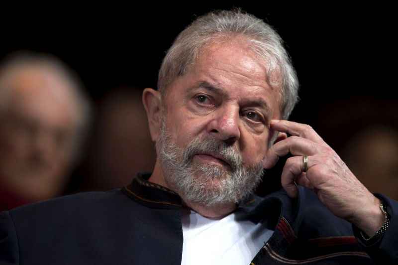 Lula foi condenado a 12 anos e um mês de reclusão no processo do triplex do Guarujá