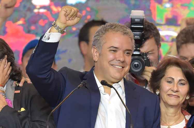 A maioria do congresso está representada pela direita, ligada ao novo presidente, Iván Duque