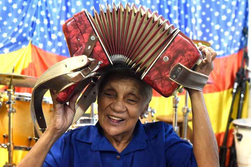 Dona Gracinha da Sanfona, gravará seu primeiro DVD da carreira