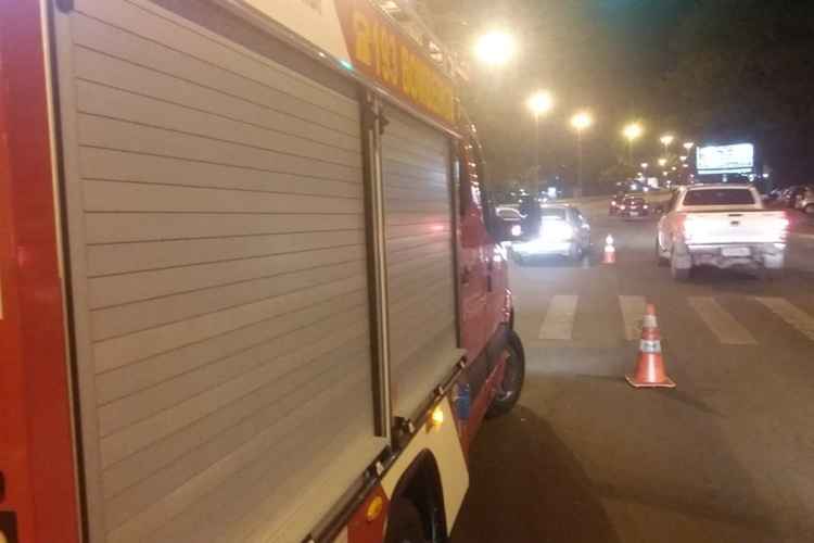 Sete bombeiros atuaram no resgate à vítima