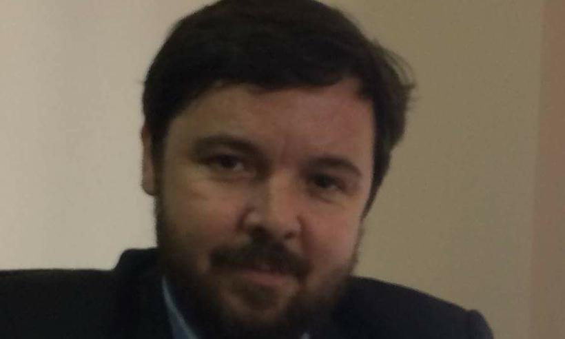 R$3,50 podem deixar candidato ao governo de MG fora da eleição